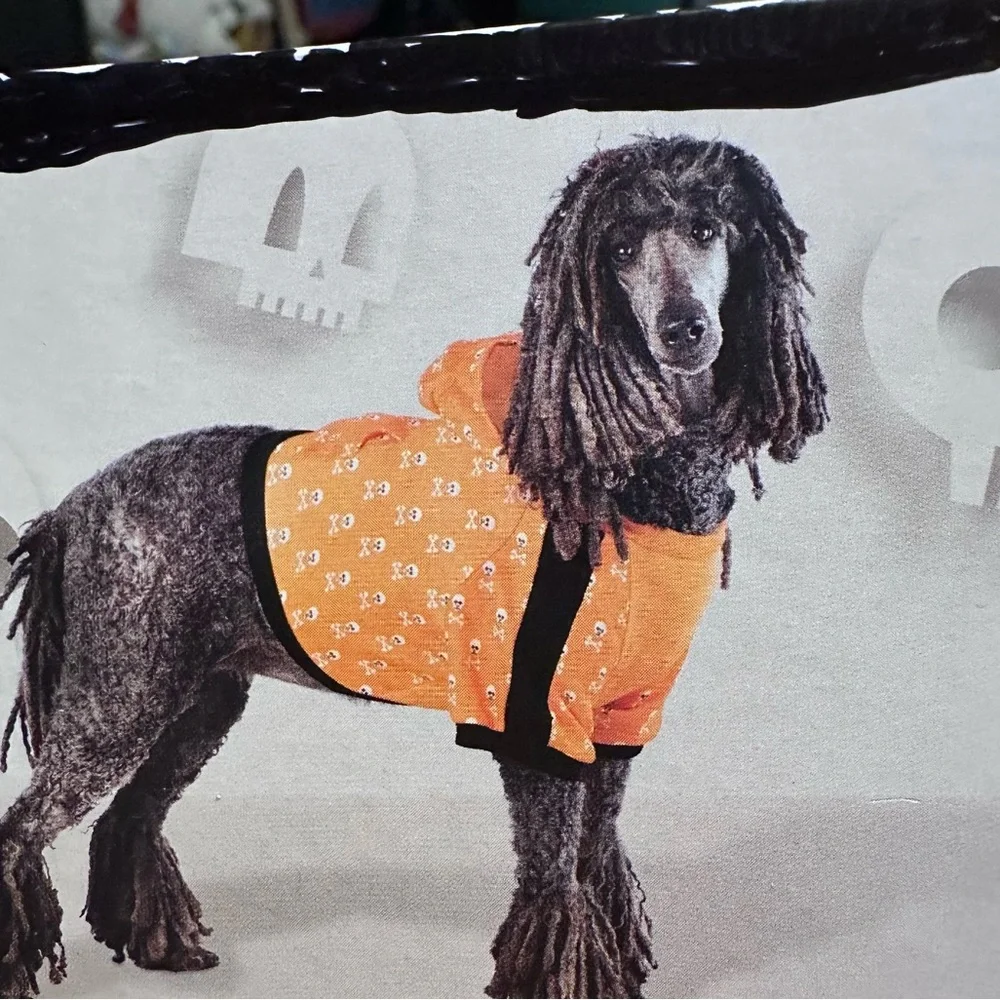 Hyde and Eek Halloween Pet Cropped Hoodie medium‎ orange with white skulls  NWT